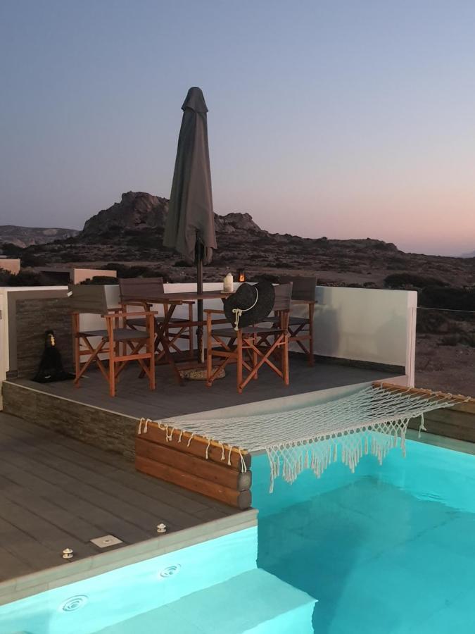 Tramonto Luxury Villa No2 - Breathtaking Sunset View Foiníkion Exterior foto